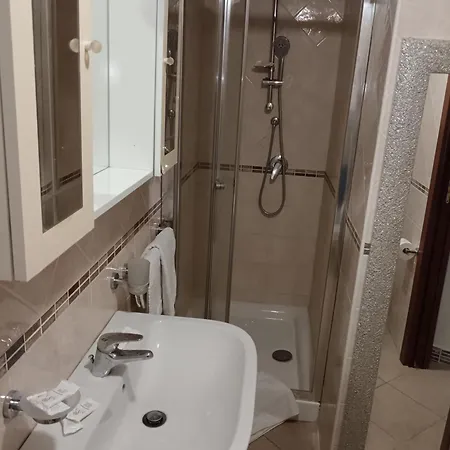 Baglieri Appartament Vakantiehuis *