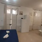 Baglieri Appartament Siraküza