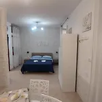 Baglieri Appartament Tatil Evi Siraküza