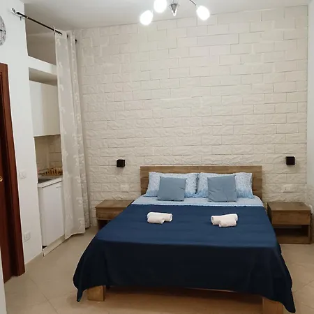 Baglieri Appartament Tatil Evi Siraküza